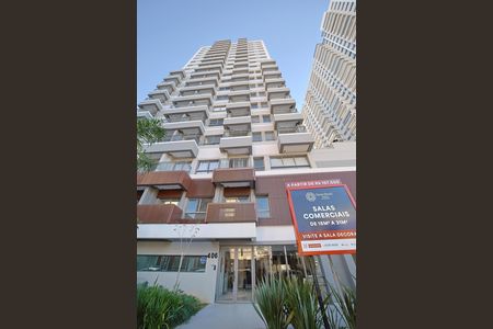 Fachada de apartamento para alugar com 1 quarto, 28m² em Vila Guilhermina, São Paulo