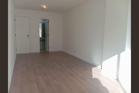 Apartamento para alugar com 130m², 3 quartos e 1 vaga Apartamento para alugar com 130m², 3 quartos e 1 vagaQuarto Suíte