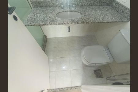 Apartamento para alugar com 130m², 3 quartos e 1 vaga Apartamento para alugar com 130m², 3 quartos e 1 vagabanheiro social
