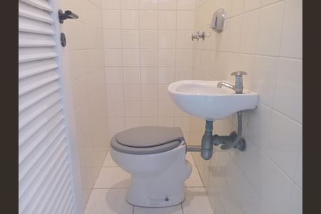 Apartamento para alugar com 130m², 3 quartos e 1 vaga Apartamento para alugar com 130m², 3 quartos e 1 vagaÁrea de Serviço