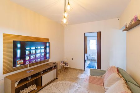 Sala de casa para alugar com 2 quartos, 91m² em Jardim Roberto, Osasco