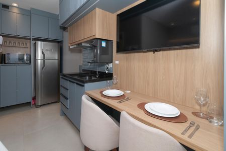 Cozinha de kitnet/studio à venda com 1 quarto, 20m² em Vila Romana, São Paulo