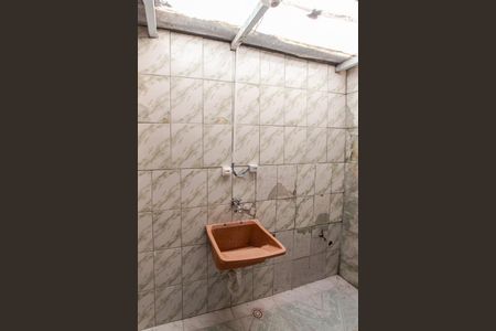 Área de Serviço de casa para alugar com 2 quartos, 110m² em Vila Gustavo, São Paulo