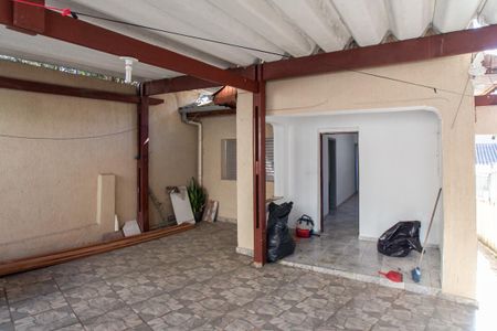 Garagem de casa para alugar com 2 quartos, 110m² em Vila Gustavo, São Paulo