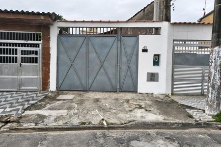 Fachada de casa para alugar com 0 quarto, 50m² em Cidade Ocian, Praia Grande