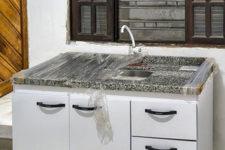 Casa para alugar com 50m², 0 quarto e sem vaga Casa para alugar com 50m², 0 quarto e sem vagaCozinha
