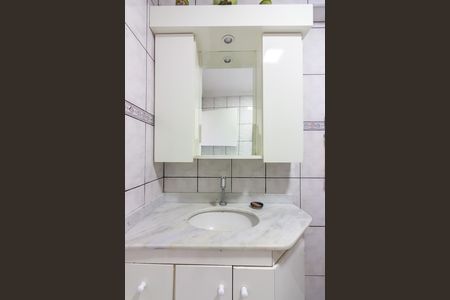 Banheiro 1 de apartamento para alugar com 3 quartos, 78m² em Vila Yara, Osasco