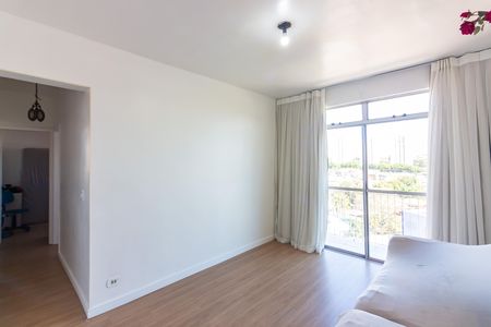 Sala  de apartamento para alugar com 3 quartos, 78m² em Vila Yara, Osasco