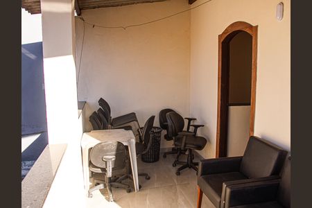 Casa para alugar com 2 quartos, 118m² em Santa Cruz, Rio de Janeiro