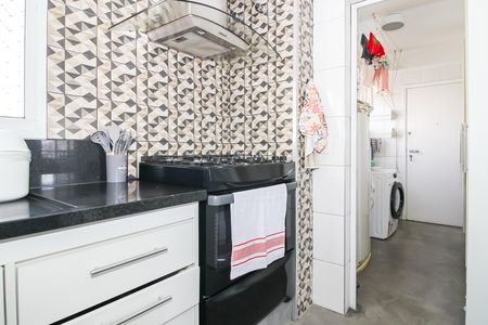 Cozinha de apartamento à venda com 4 quartos, 178m² em Vila Romana, São Paulo