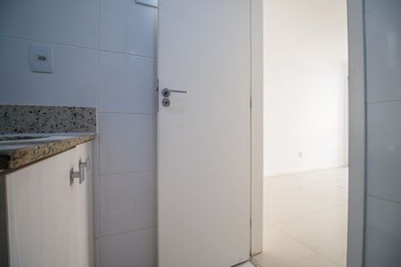 Apartamento para alugar com 70m², 2 quartos e 1 vaga Apartamento para alugar com 70m², 2 quartos e 1 vagaBanheiro Suite