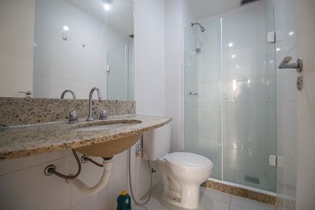 Apartamento para alugar com 70m², 2 quartos e 1 vaga Apartamento para alugar com 70m², 2 quartos e 1 vagaBanheiro Social