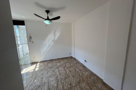 Sala de apartamento à venda com 1 quarto, 47m² em Praia da Bandeira, Rio de Janeiro