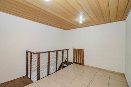 Quarto de casa de condomínio para alugar com 1 quarto, 28m² em Mário Quintana, Porto Alegre