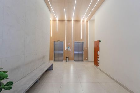 Apartamento para alugar com 33m², 1 quarto e sem vaga Apartamento para alugar com 33m², 1 quarto e sem vagaHall de entrada