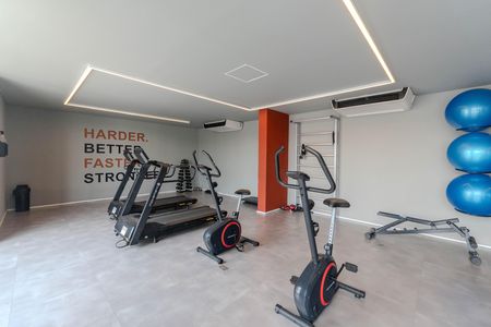 Apartamento para alugar com 33m², 1 quarto e sem vaga Apartamento para alugar com 33m², 1 quarto e sem vagaÁrea comum - Academia