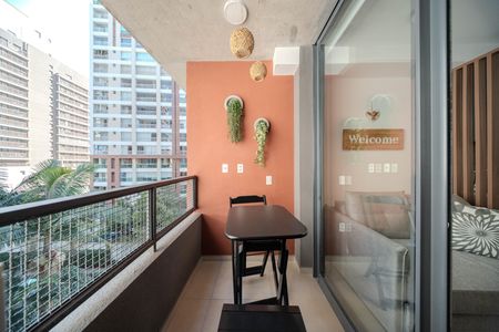 Apartamento para alugar com 33m², 1 quarto e sem vaga Apartamento para alugar com 33m², 1 quarto e sem vagaSacada