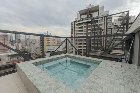 Apartamento para alugar com 33m², 1 quarto e sem vaga Apartamento para alugar com 33m², 1 quarto e sem vagaÁrea comum - Piscina