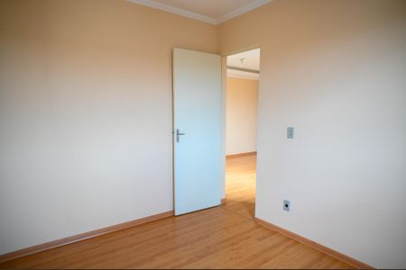 Quarto 1 de apartamento à venda com 2 quartos, 48m² em Parque Bristol, São Paulo