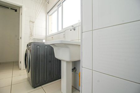 Área de Serviço de apartamento para alugar com 3 quartos, 130m² em Água Branca, São Paulo