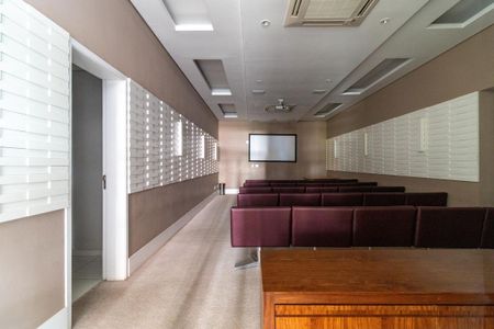 Cinema de apartamento para alugar com 3 quartos, 130m² em Água Branca, São Paulo
