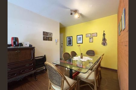 Sala de apartamento à venda com 2 quartos, 60m² em Partenon, Porto Alegre