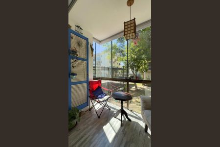 Apartamento para alugar com 60m², 2 quartos e 1 vaga Apartamento para alugar com 60m², 2 quartos e 1 vagaVaranda