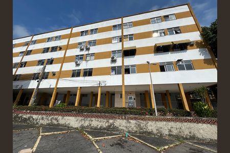 Fachada de apartamento para alugar com 2 quartos, 48m² em Praça Seca, Rio de Janeiro