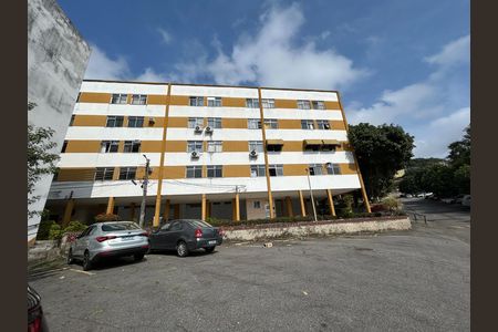 Apartamento para alugar com 48m², 2 quartos e 1 vagaFachada
