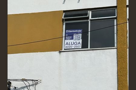 Apartamento para alugar com 48m², 2 quartos e 1 vagaFachada + placa