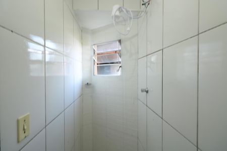 Banheiro de casa para alugar com 1 quarto, 35m² em Eldorado, Diadema