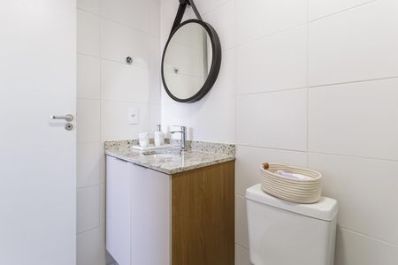 Banheiro da Suíte de apartamento para alugar com 1 quarto, 24m² em Vila Olímpia, São Paulo