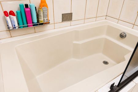 Apartamento à venda com 100m², 2 quartos e sem vagaBanheiro