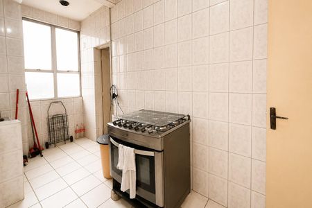 Apartamento à venda com 100m², 2 quartos e sem vagaCozinha