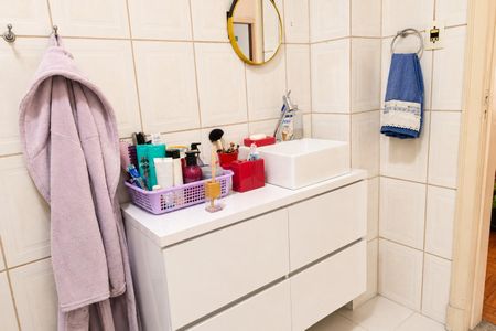 Apartamento à venda com 100m², 2 quartos e sem vagaBanheiro