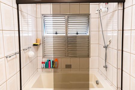 Apartamento à venda com 100m², 2 quartos e sem vagaBanheiro