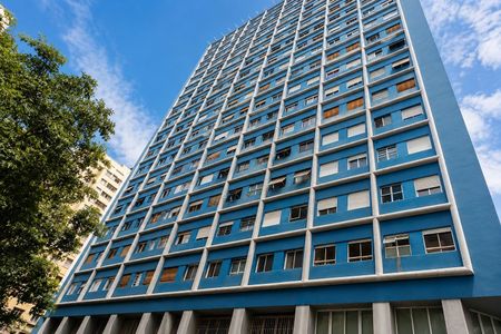 Apartamento à venda com 100m², 2 quartos e sem vagaFachada