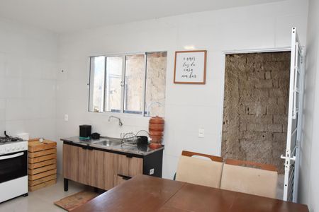 Casa para alugar com 89m², 2 quartos e sem vaga Casa para alugar com 89m², 2 quartos e sem vagaCozinha
