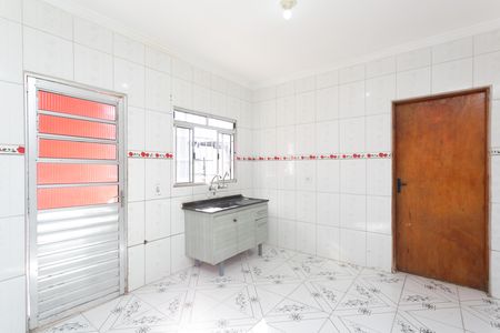Cozinha de casa para alugar com 1 quarto, 79m² em Guaianases, São Paulo