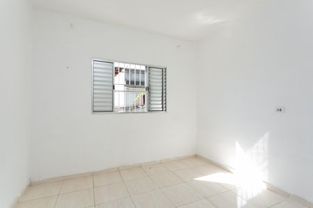 Quarto de casa para alugar com 1 quarto, 79m² em Guaianases, São Paulo