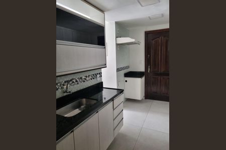 Cozinha de apartamento à venda com 3 quartos, 110m² em São Domingos, Niterói