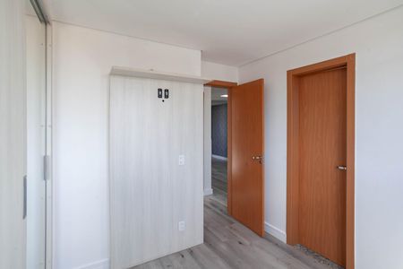 Suíte  de apartamento à venda com 2 quartos, 55m² em Castelo, Belo Horizonte
