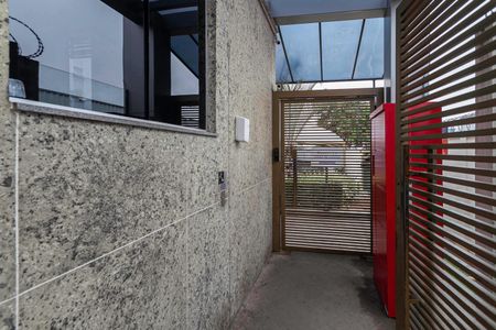 Apartamento à venda com 55m², 2 quartos e 1 vaga Apartamento à venda com 55m², 2 quartos e 1 vagaEntrada