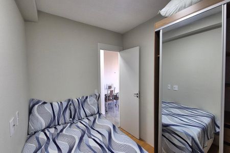 Quarto 1  de apartamento à venda com 2 quartos, 44m² em Jardim Ipaussurama, Campinas
