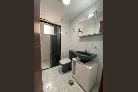 Banheiro de apartamento para alugar com 3 quartos, 68m² em Jardim Esmeralda, São Paulo