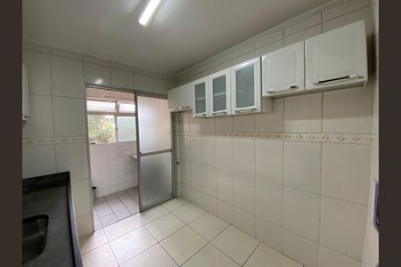 Cozinha de apartamento para alugar com 3 quartos, 68m² em Jardim Esmeralda, São Paulo