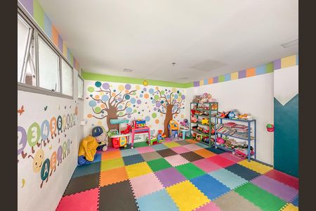 Apartamento para alugar com 69m², 2 quartos e 1 vaga