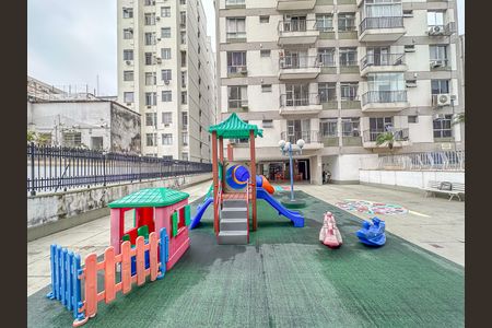 Apartamento para alugar com 69m², 2 quartos e 1 vaga