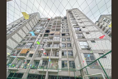 Apartamento para alugar com 69m², 2 quartos e 1 vaga