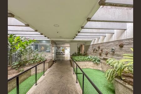 Apartamento para alugar com 69m², 2 quartos e 1 vaga
